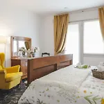 Artemide Relais Bed & Breakfast